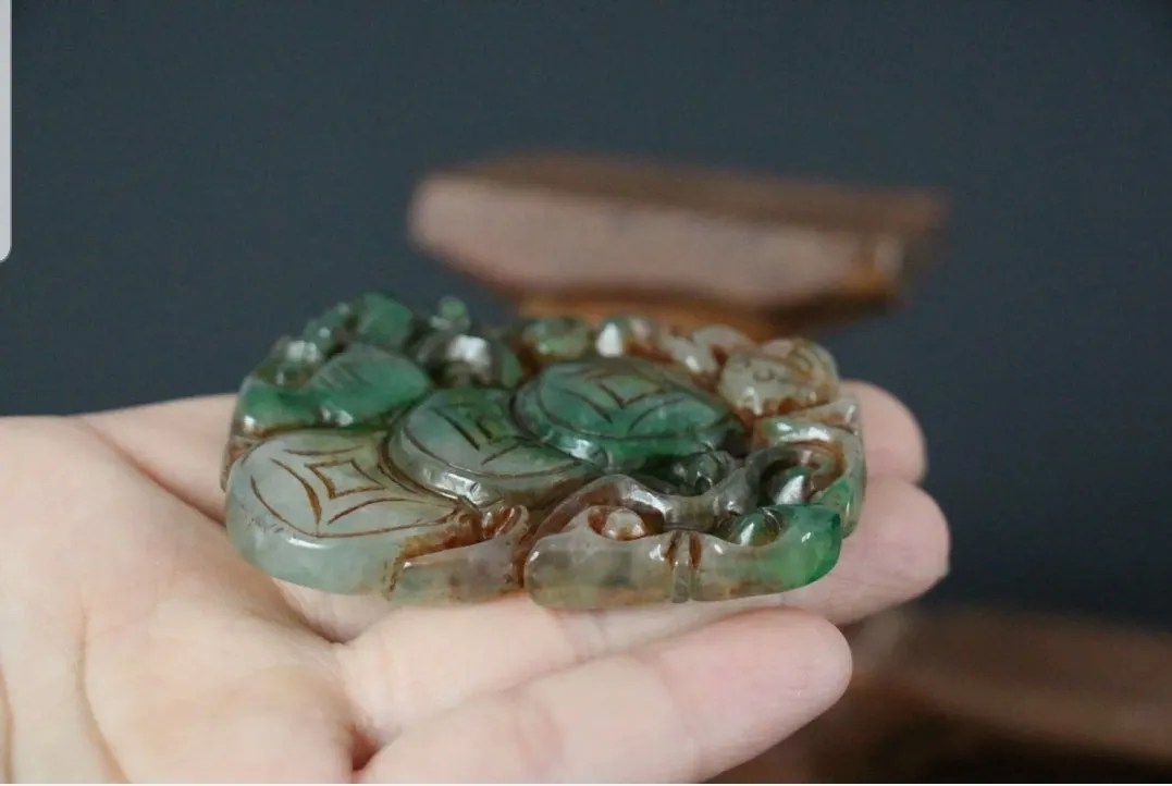 10% OFF- Certified Natural Green Jadeite Emerald Jade Handcarved Lucky Coin Money Pendant《Grade A》NO.C888