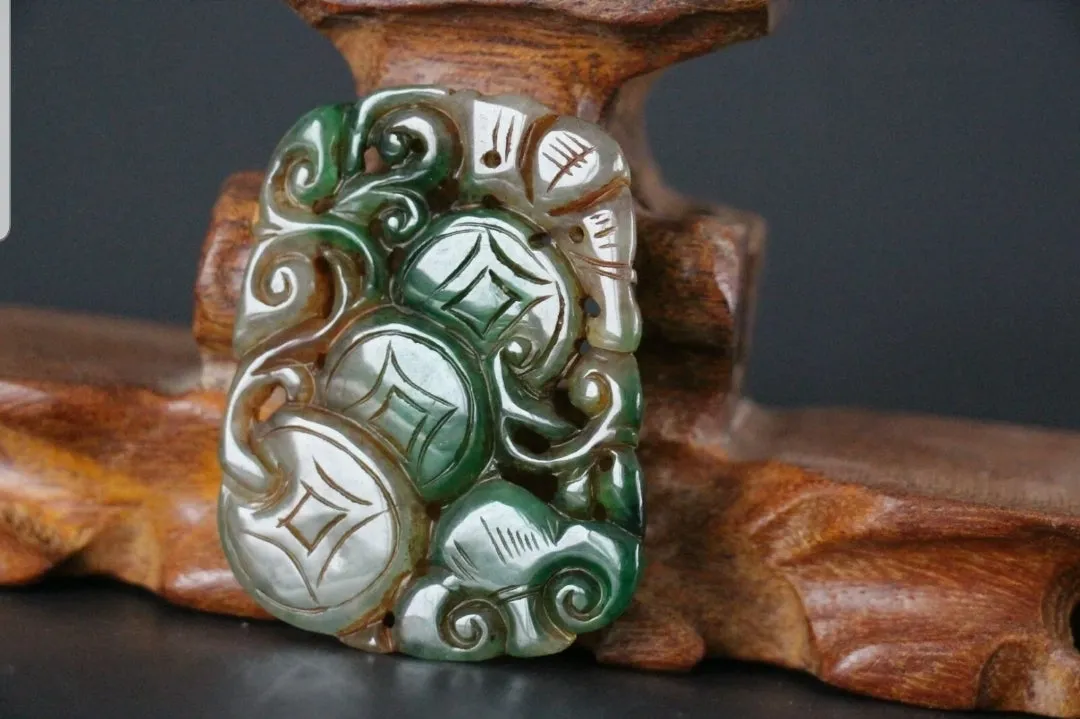 10% OFF- Certified Natural Green Jadeite Emerald Jade Handcarved Lucky Coin Money Pendant《Grade A》NO.C888