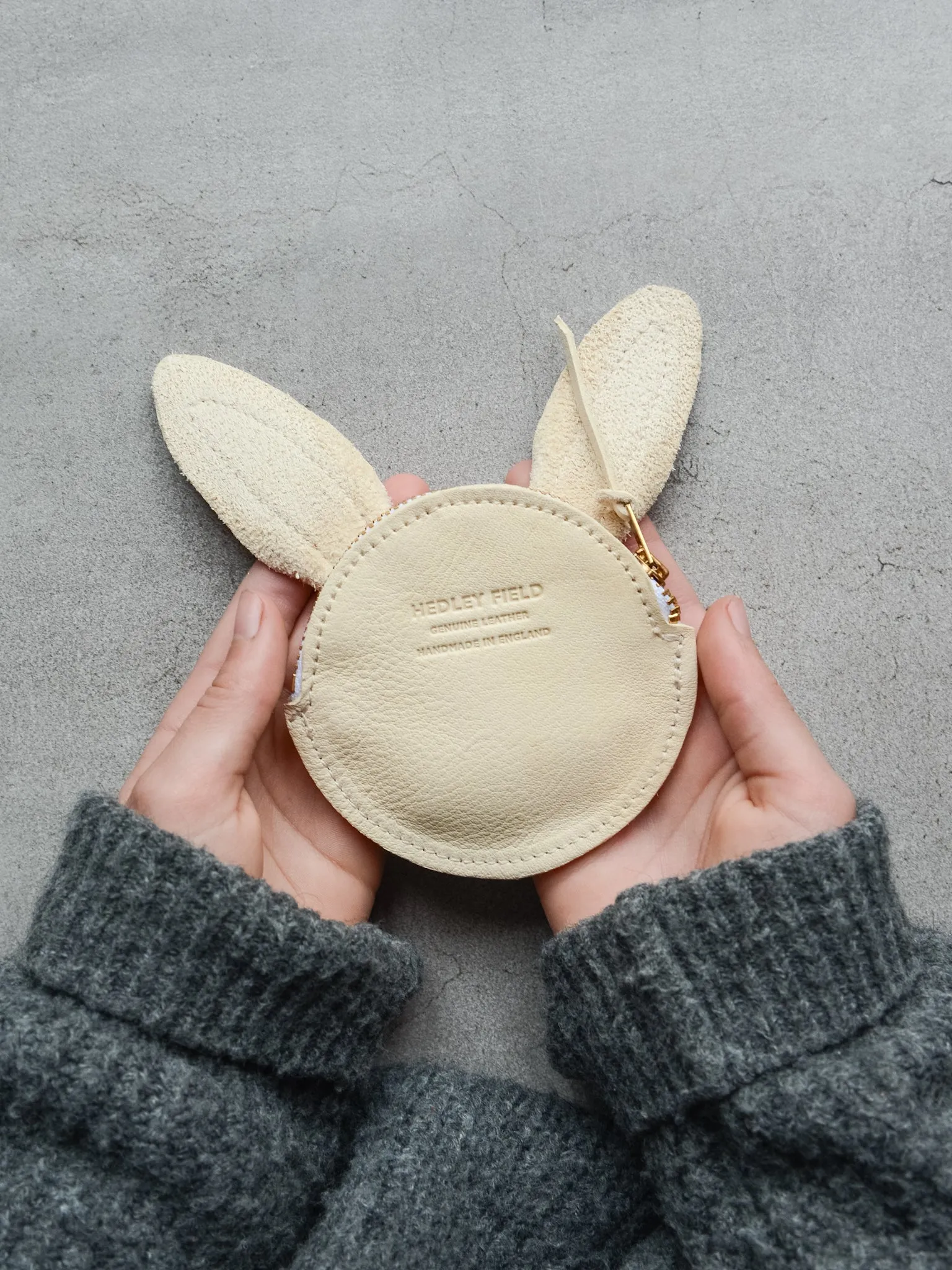 BUNNY COIN PURSE