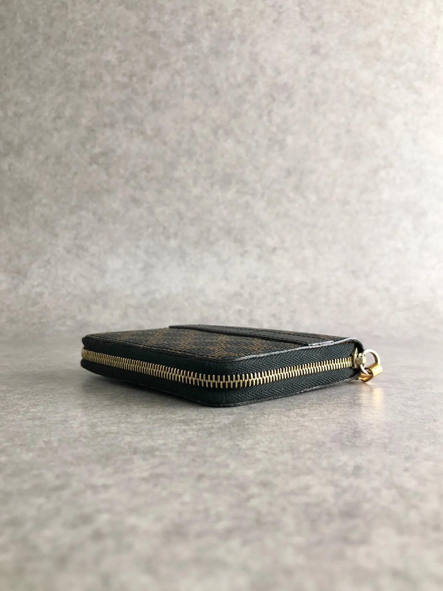 CELINE Macadam Logo Coin Purse Black Vintage 2hudzh