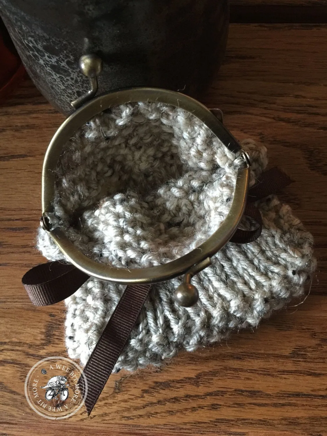 Coin Purse with Metal Frame and Ribbon