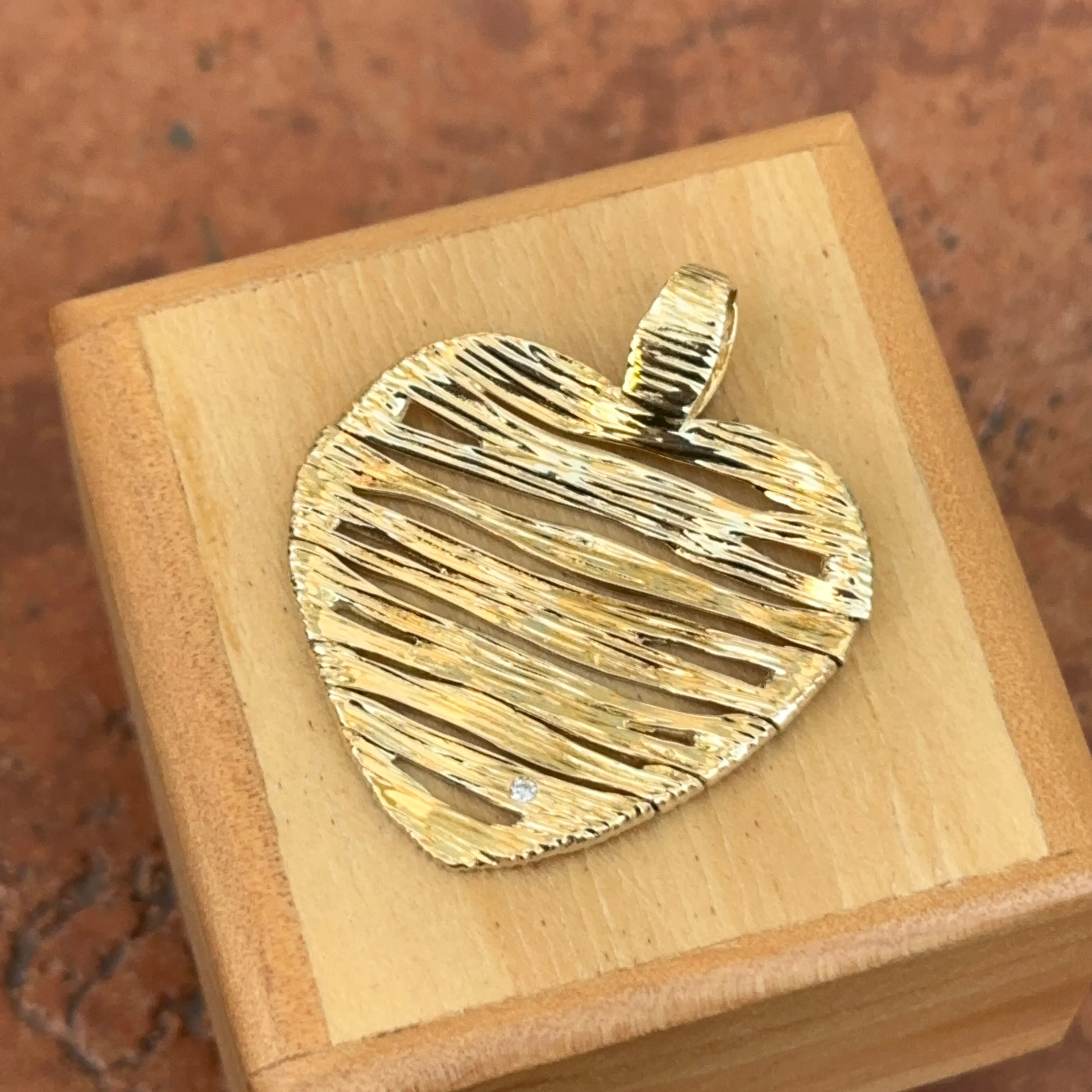 Estate 18KT Yellow Gold Roberto Coin Ruby   Diamond Heart Pendant