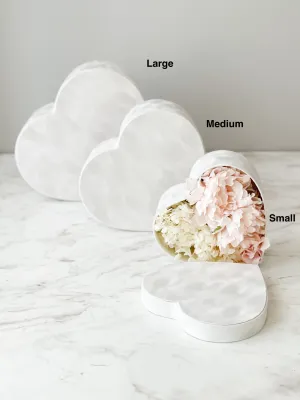 Heart-Shaped Velvet Gift Box with Lid
