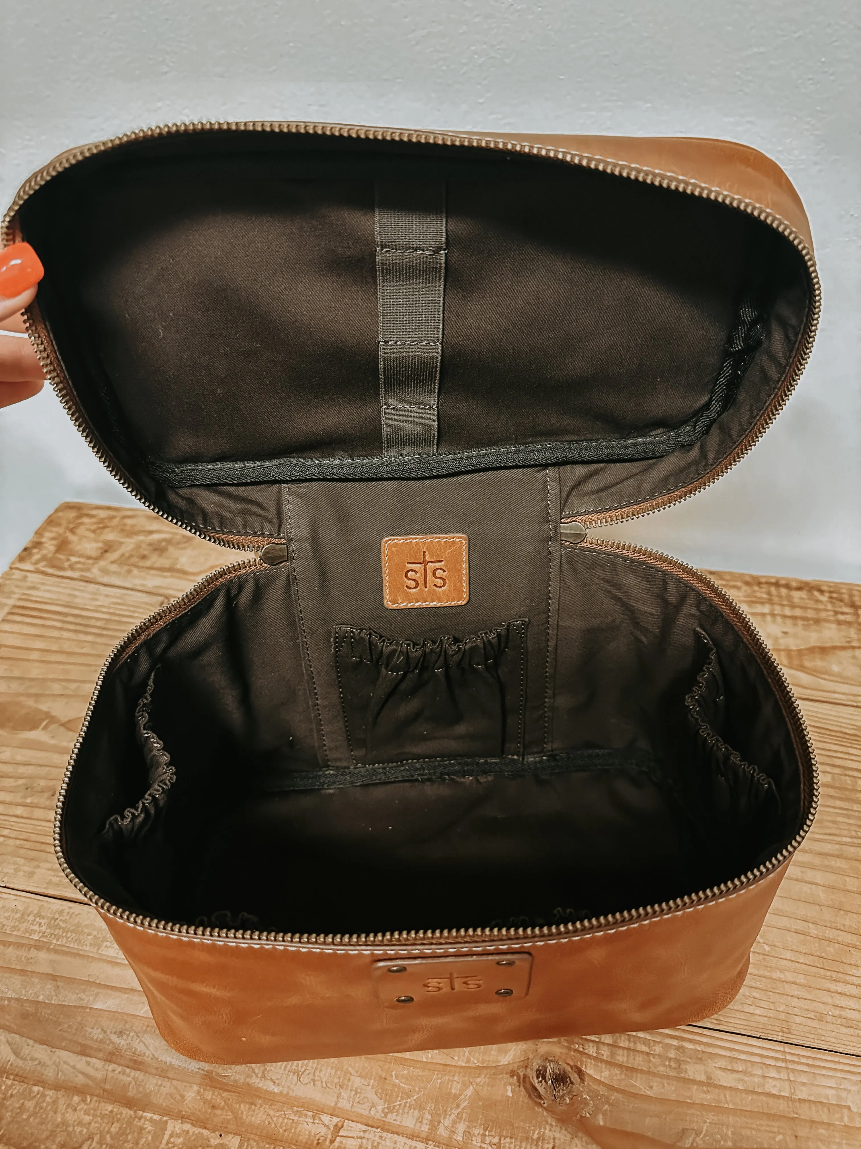 Leather Train Case with Cowhide