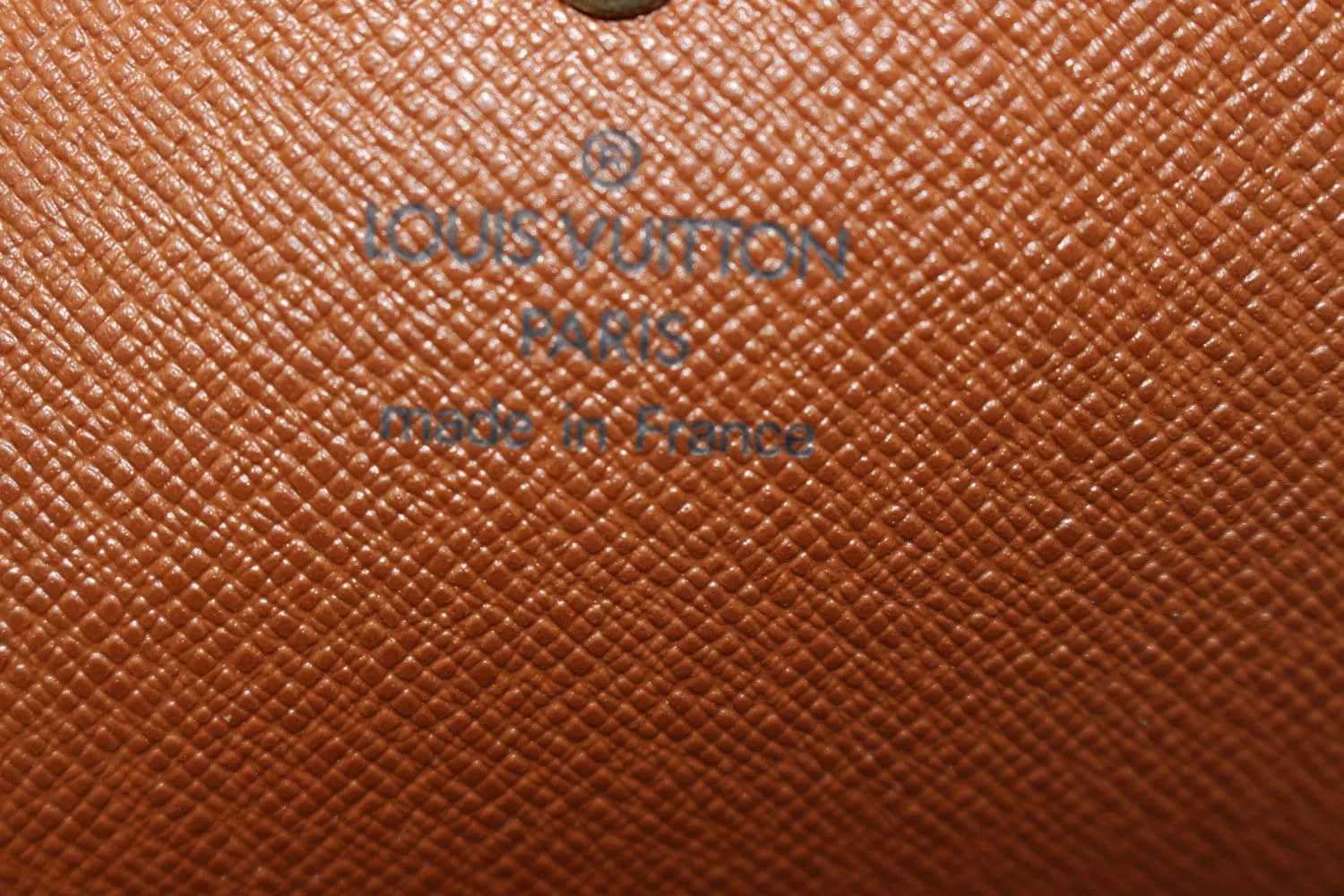 LOUIS VUITTON Monogram Porte Monnaie Gousset Coin Case