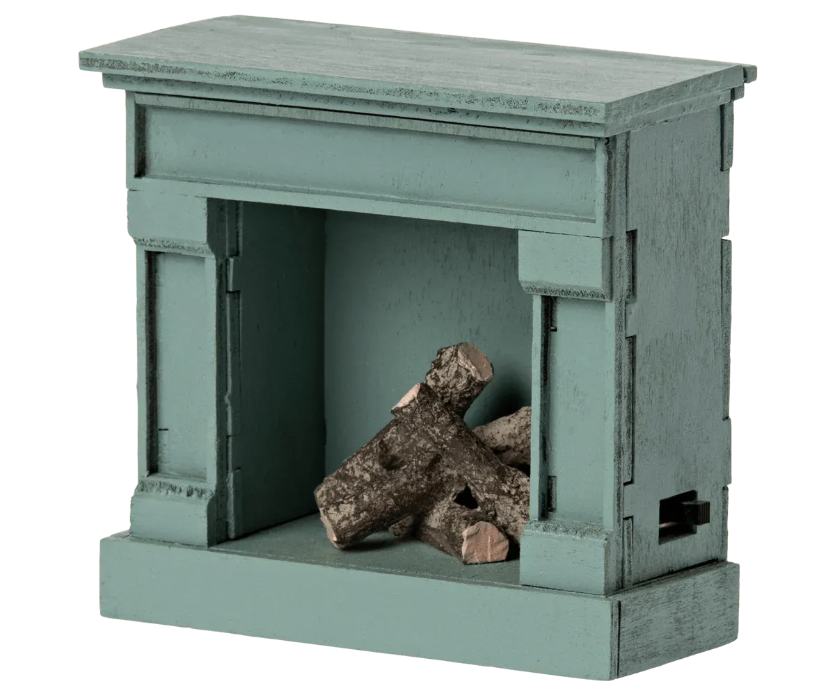 Miniature Fireplace | Royal Collection by Maileg