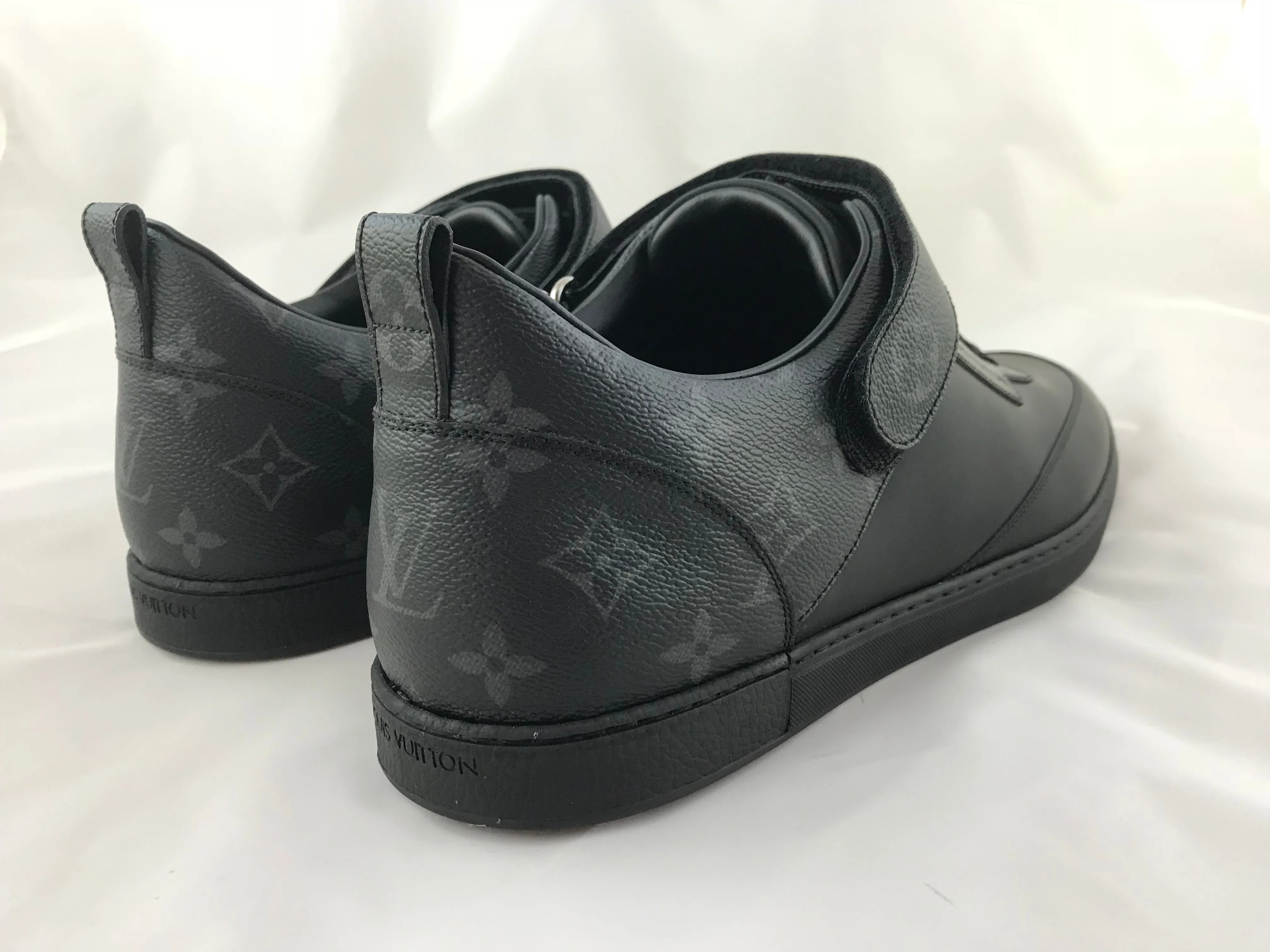 Passenger Sneaker