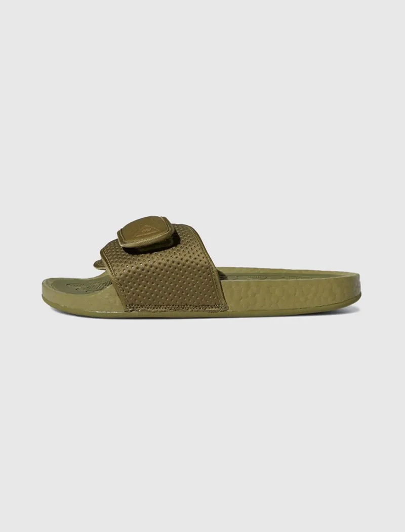 PHARRELL WILLIAMS BOOST SLIDES