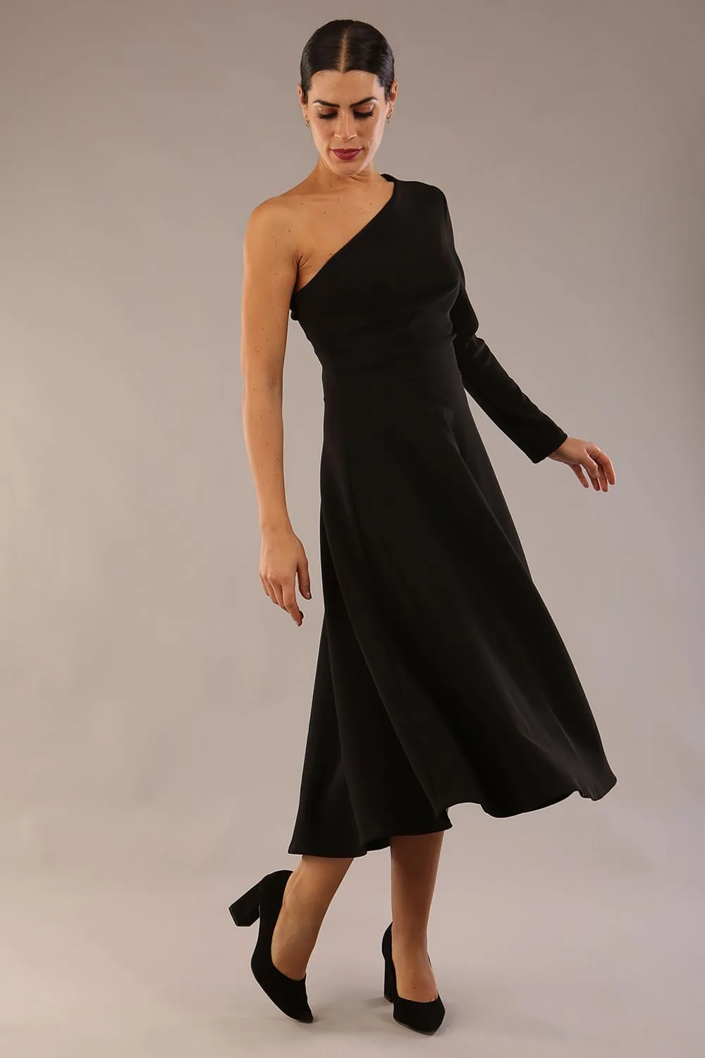(PRE-ORDER) Beverley One Shoulder A-line Dress