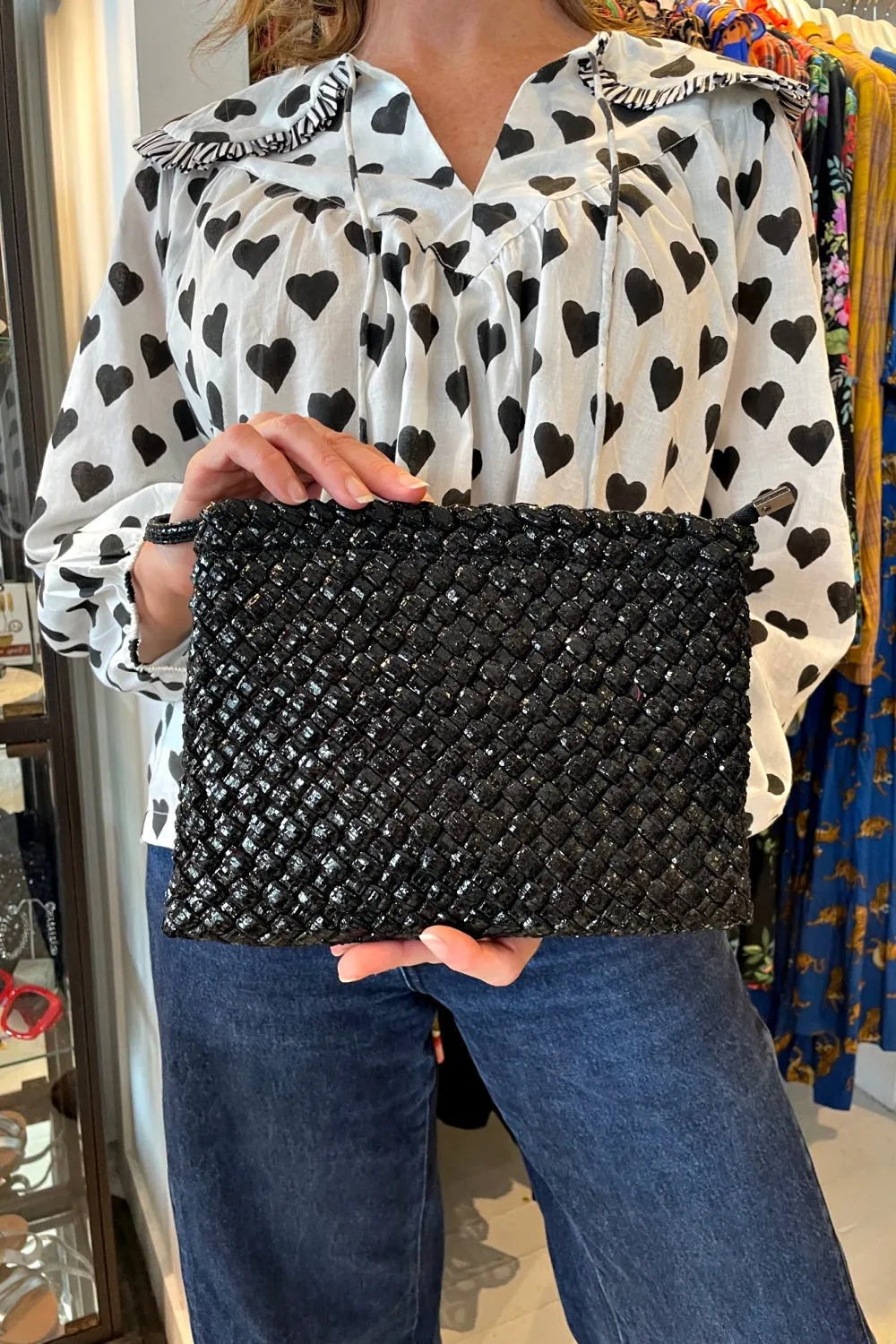 ROSELLE AGNES CROSSBODY ZIP CLUTCH BLACK