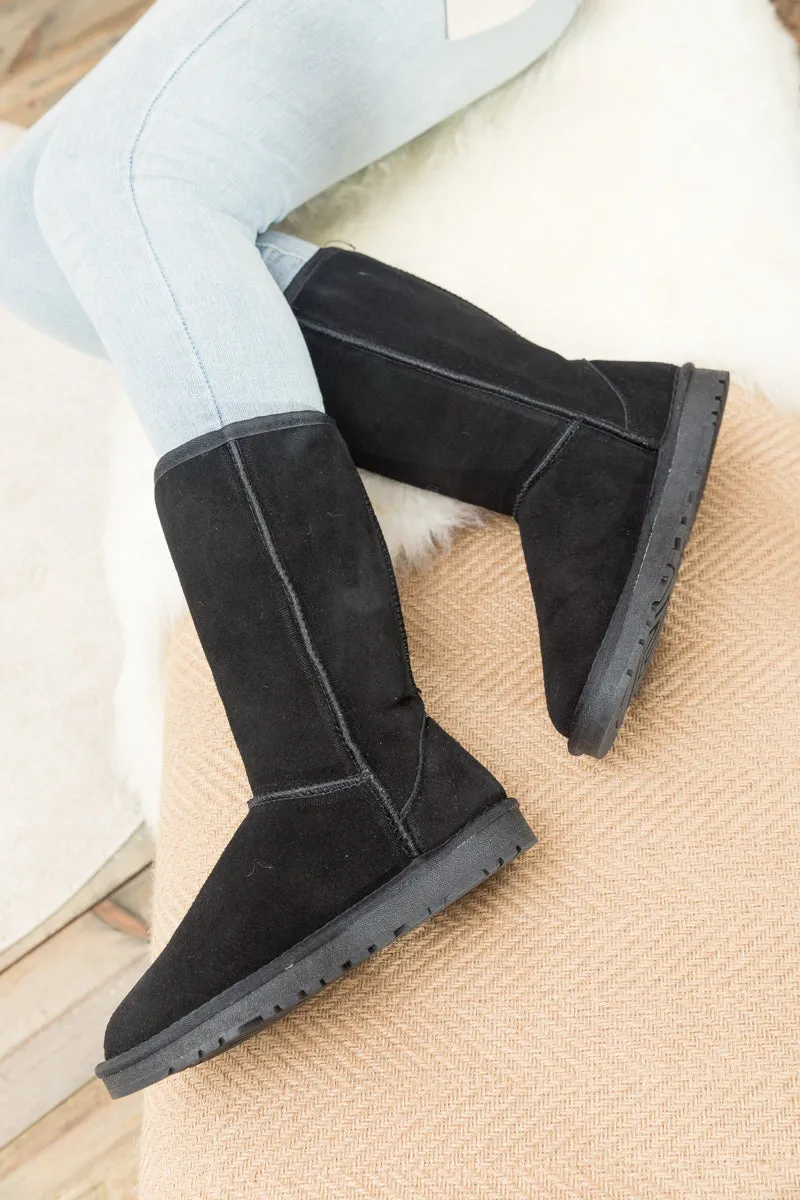 Signature Classic Faux Fur-Lined Suede Boots