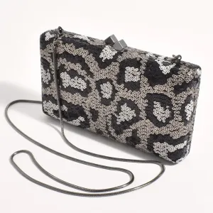 Vivie Sequin Structured Clutch (Cream/Black)