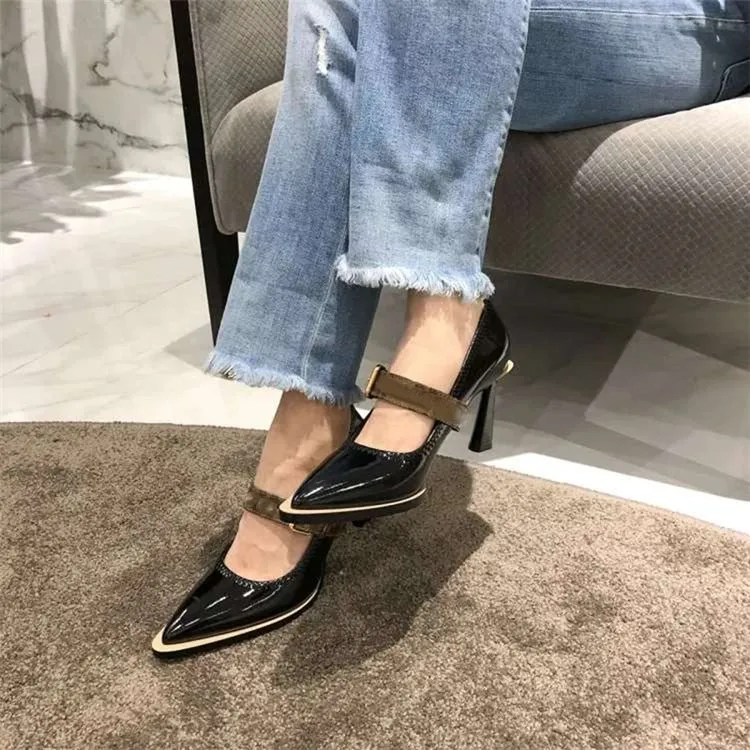 Women Leather Pointed Toe Pumps